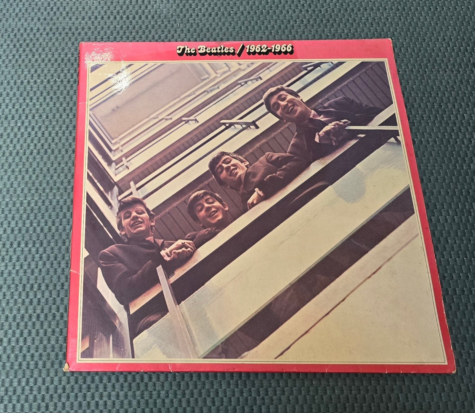 the beatles the red album 62-66 2lp Gatefold, Ophalen of Verzenden, Gebruikt, 12 inch, Poprock