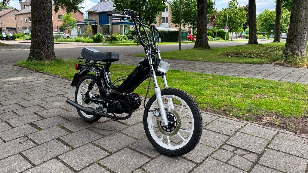 Tomos - geel kenteken - schijfrem - 65cc, Fietsen en Brommers, Ophalen, Maximaal 45 km/u, 65 cc, Zo goed als nieuw