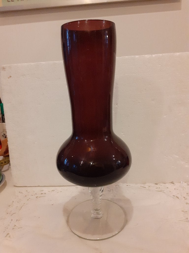 Grote paarse vaas met gedraaide voet - vintage /seventies, Ophalen of Verzenden