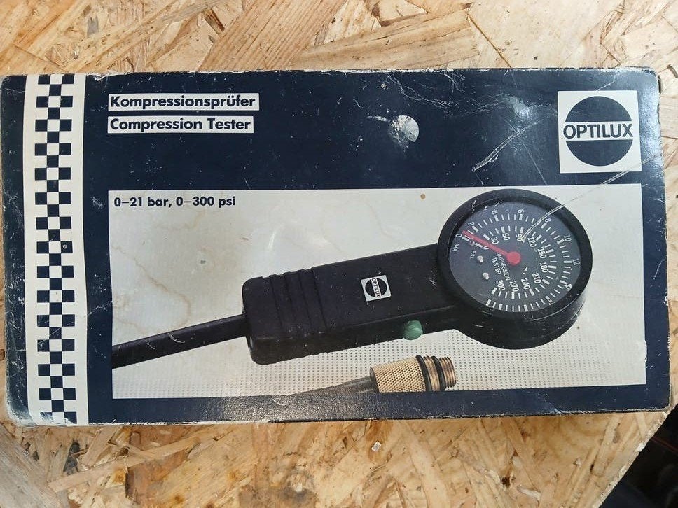Vintage Optilux compressietester 0-21 bar / 0-300 PSI, Auto diversen, Autogereedschap, Ophalen of Verzenden, Gebruikt