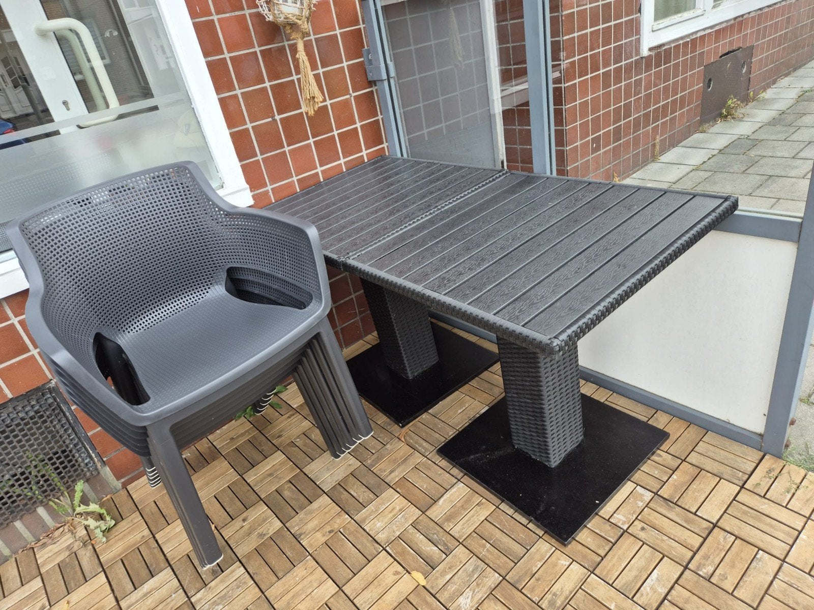 tafels/stoelen, Ophalen of Verzenden