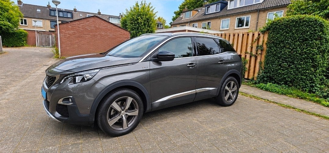 taxi klaar Peugeot 3008 1.5 Bluehdi 130pk S&S EAT 2019 Grijs, Auto's, 4 cilinders, Diesel, 1405 kg, SUV of Terreinwagen