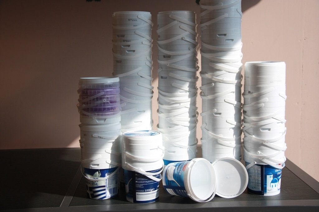 Emmertjes met deksel en plasticdoppen, Hobby en Vrije tijd, Deelbaar, Overige thema's, Nieuw, Ophalen of Verzenden