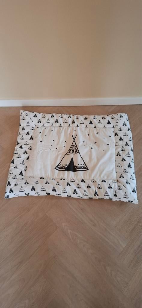 Boxkleed 90x75 met tipi print, Ophalen of Verzenden, Zo goed als nieuw