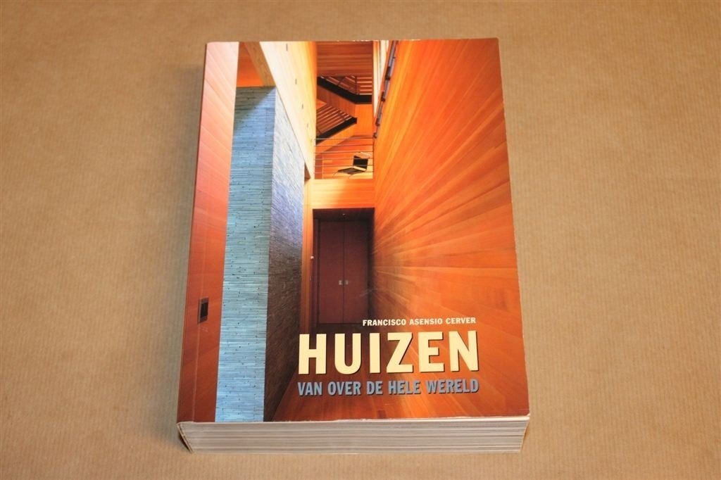 Huizen over de Hele Wereld — Moderne Architectuur 1990-2000, Ophalen of Verzenden, Zo goed als nieuw, Architecten