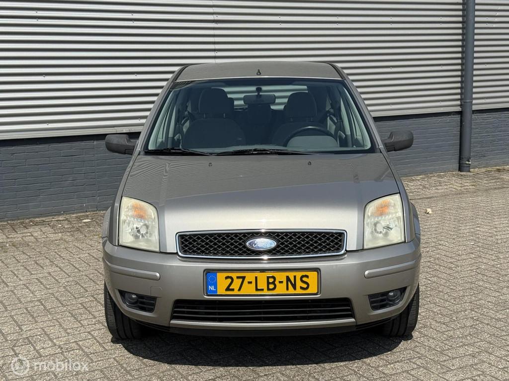 Ford Fusion 1.6-16V First Edition AIRCO|TREKHAAK|, Voorwielaandrijving, 1596 cc, Gebruikt, 49 €/maand