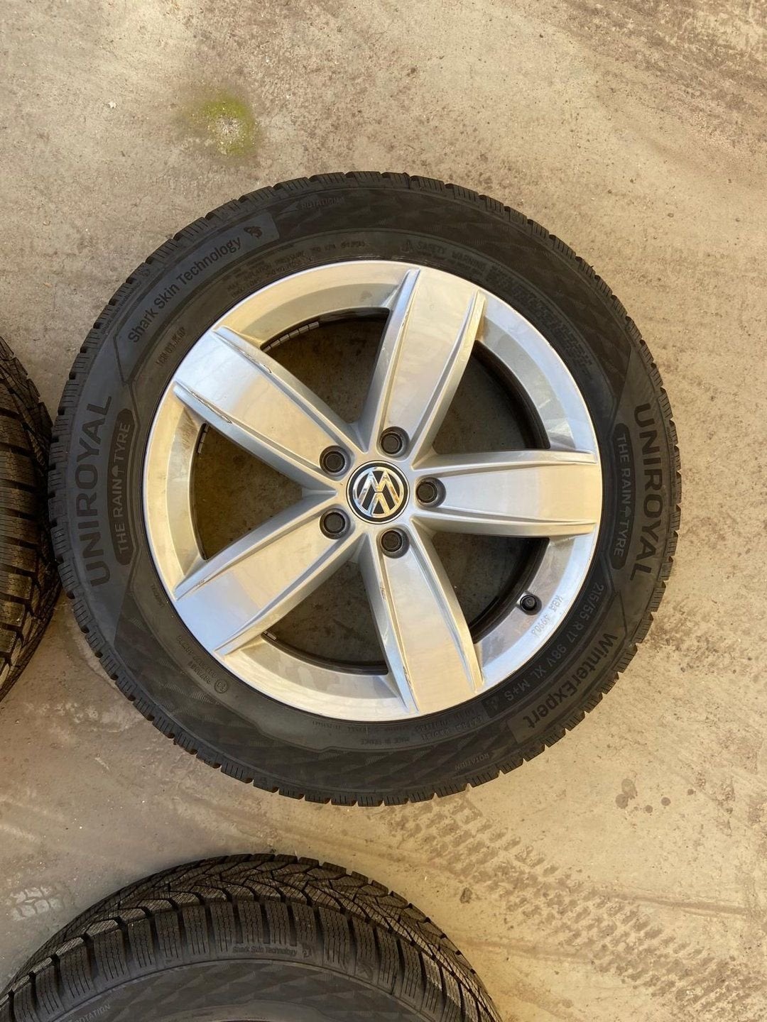 Volkswagen Winterset 17 inch Corvara  5NA071497 passat tigua, -, -, Banden en Velgen, 17 inch