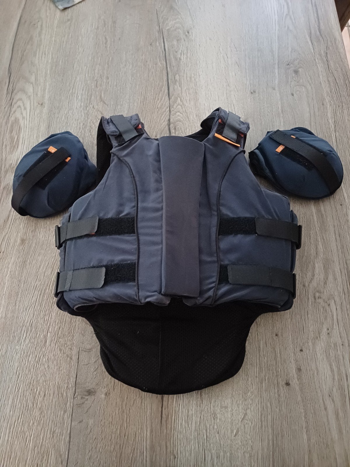 Bodyprotector maat S, Dieren en Toebehoren, Ophalen of Verzenden, Nieuw, Bovenkleding