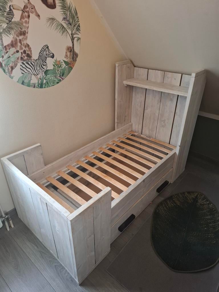 Junior bed, Ophalen, 70 tot 85 cm, 140 tot 160 cm, Zo goed als nieuw