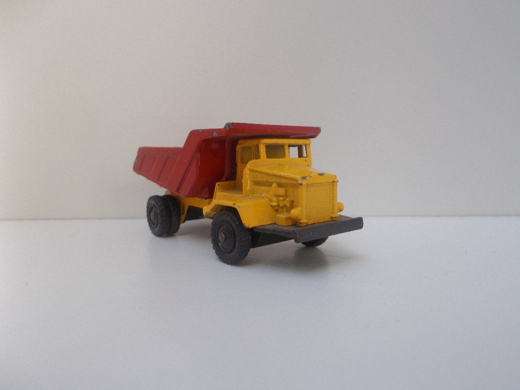 6167 Euclid 35 Ton Rear Dump Corgi Juniors, Ophalen of Verzenden, Gebruikt, Bus of Vrachtwagen