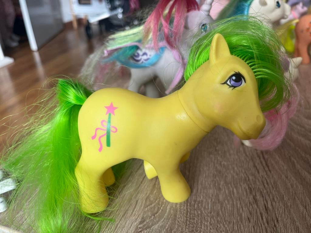 My Little Pony Hasbro Jaren 80 - Geel met Groene Manen, Ophalen of Verzenden, Gebruikt