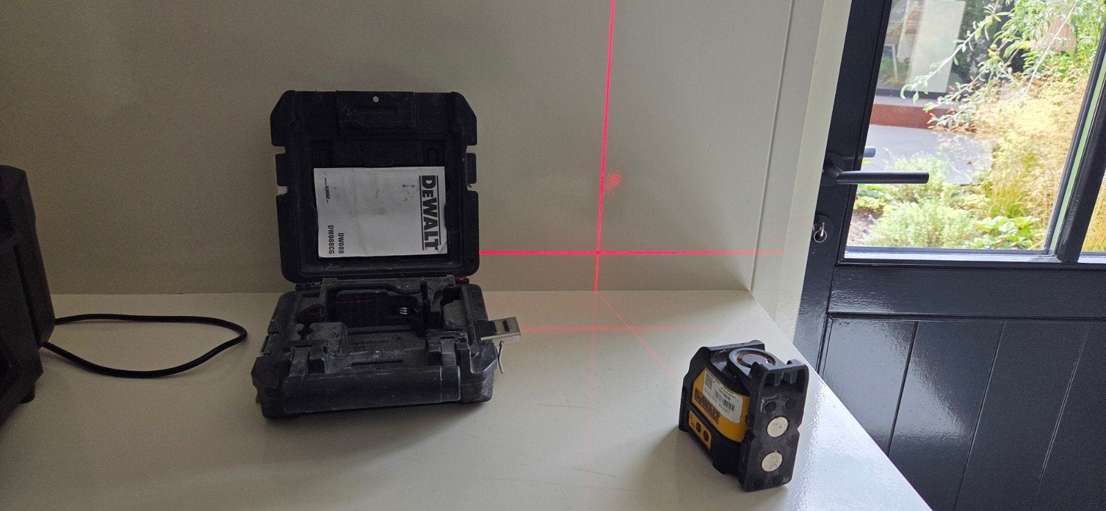 Dewalt kruislijnlaser met koffer - Zo goed als nieuw, Ophalen, Zo goed als nieuw, Licht