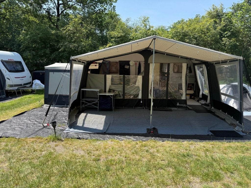 KIP 47 TDB Grey Line Special met Isabella tenten!, Caravans en Kamperen, Caravans, Rondzit, Kip, Frans bed, Particulier