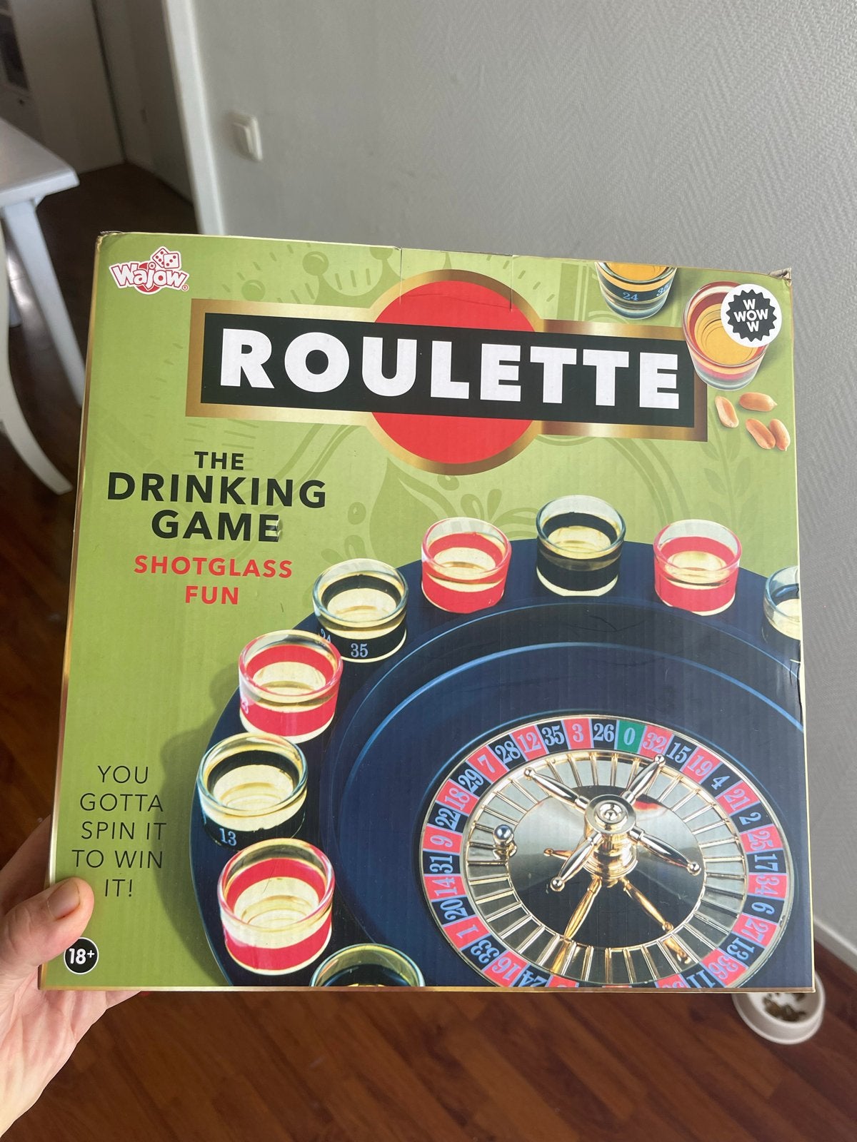 Shotjes Roulette Nieuw, Drie of vier spelers, Ophalen of Verzenden, Zo goed als nieuw