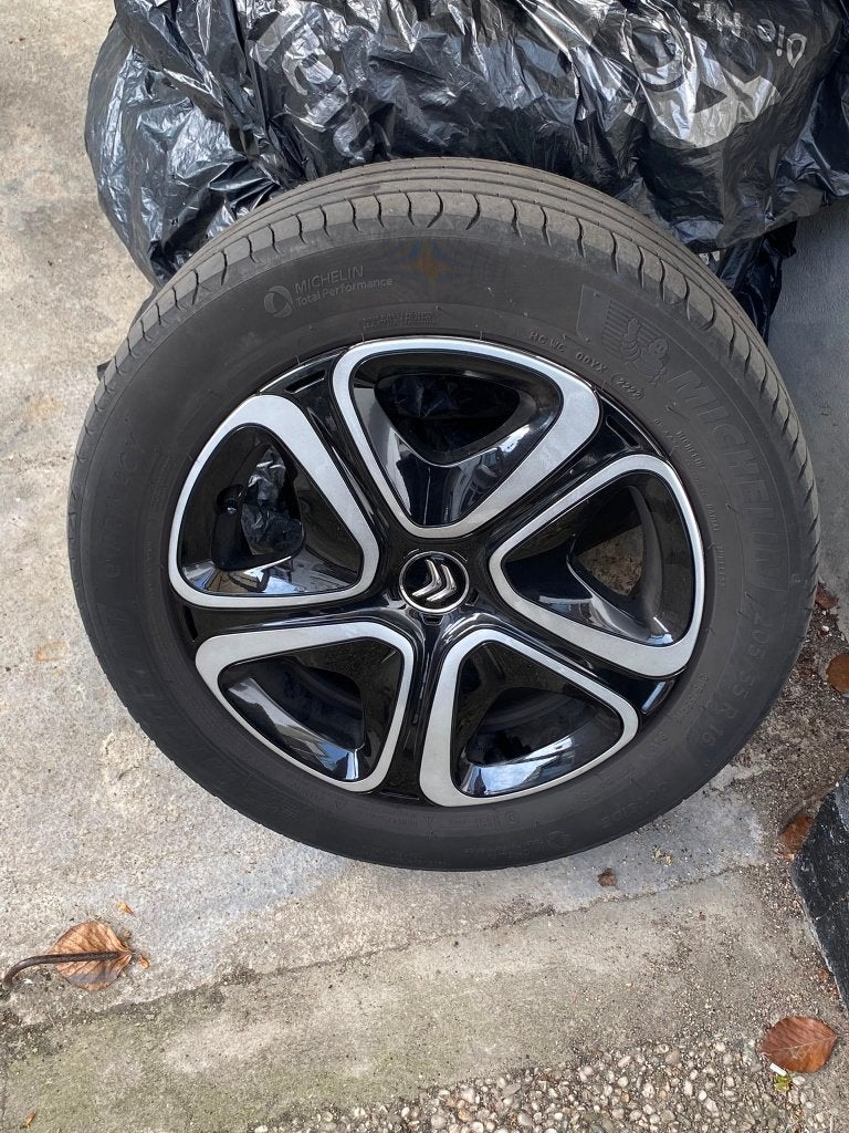 4 stuks Citroen C3 Michelin zomerbanden 205/55 R16, Ophalen, Gebruikt, 16 inch, Banden en Velgen