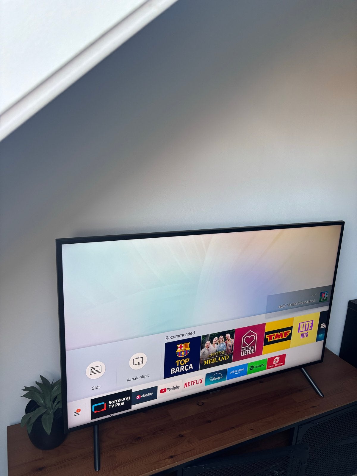 Samsung UE50CU7172 - 50 inch 4K LED Smart TV (2024), Audio, Tv en Foto, Televisies, LED, 50 Hz, Ophalen of Verzenden, Zo goed als nieuw