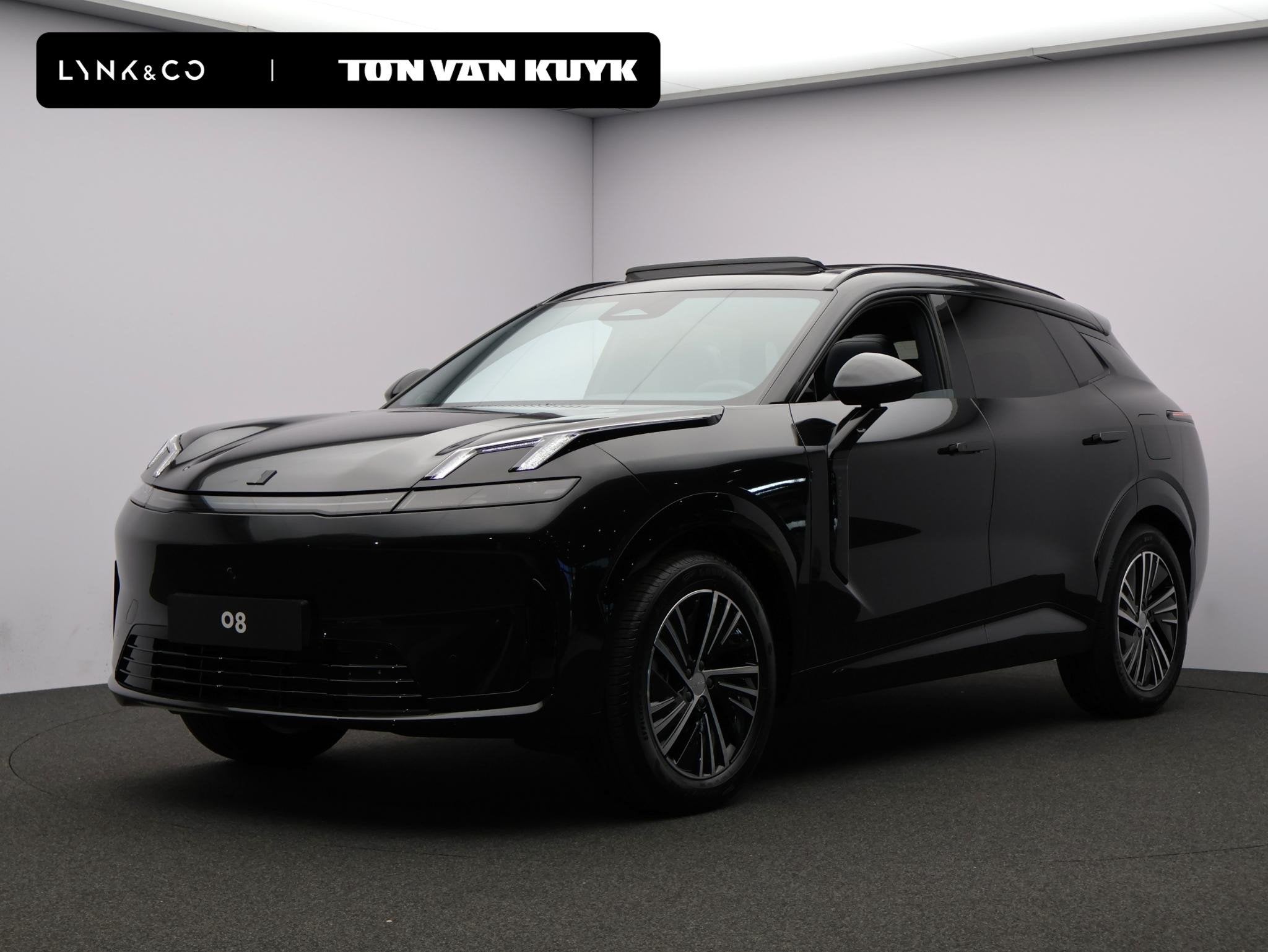Lynk & Co 08 1.5 Business Edition LEDER | PANO | 360 camera, Automatische klimaatregeling, Euro 6, Plug-in hybride, Nieuw