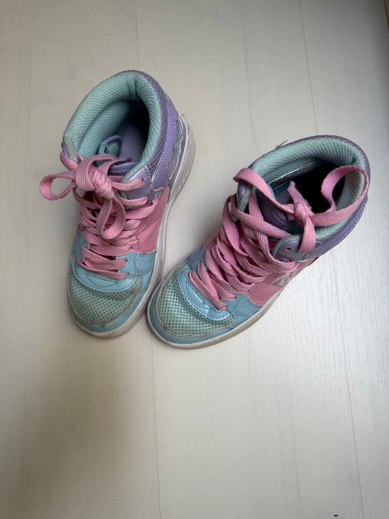 Heelys Rezerve EX maat 34 roze/lila/lichtblauw, Kinderen en Baby's, Ophalen, Gebruikt, Kinderen