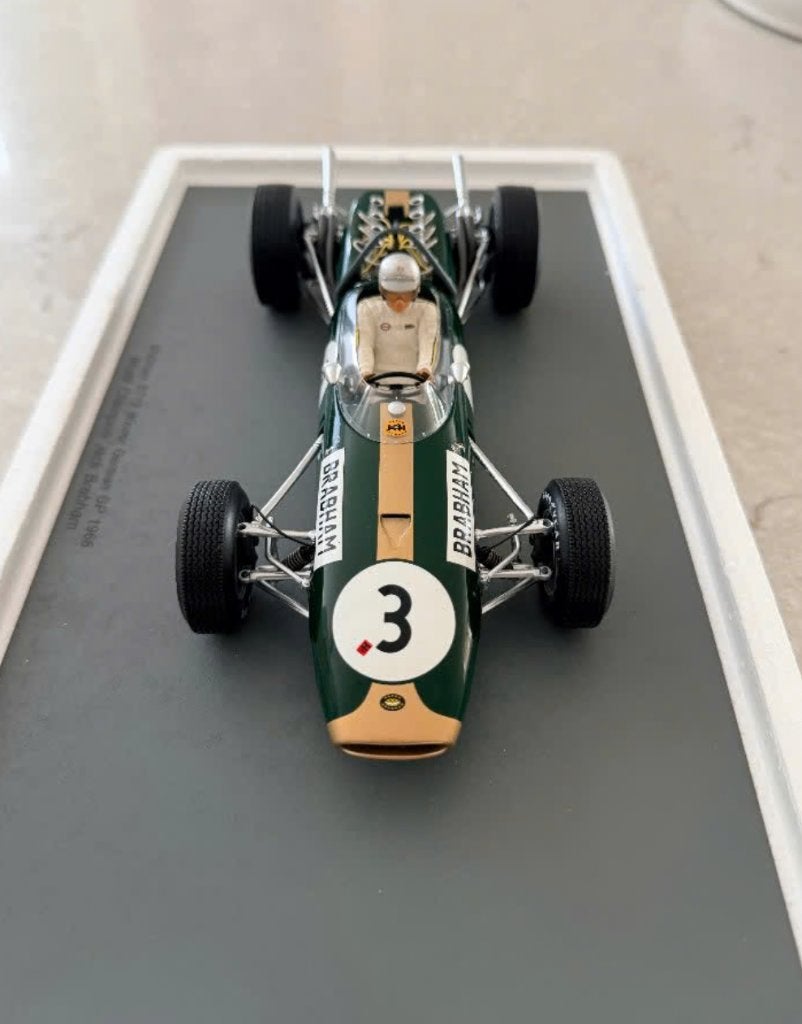 Spark Modelcar 1:18 Jack Brabham BT19 Winner German GP 1966, Hobby en Vrije tijd, Modelauto's | 1:18, Ophalen, Nieuw, Auto, Overige merken