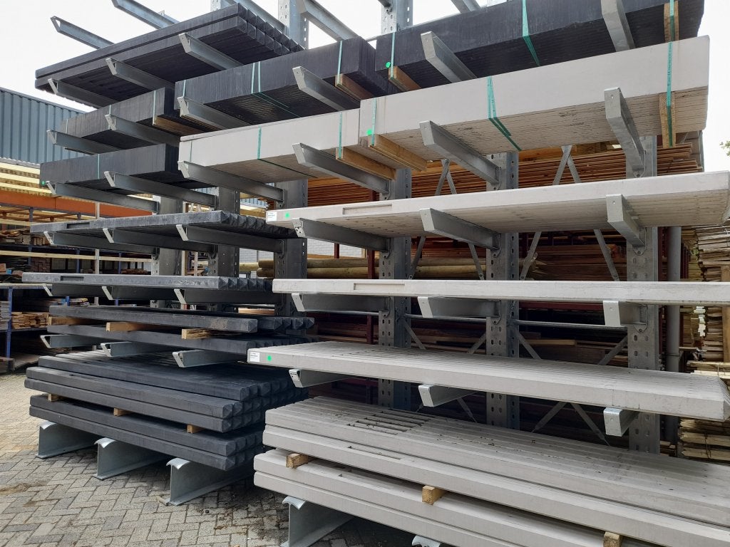 Betonpalen met diamantkop. Antraciet of grijs (*), Niet ingevuld, Niet ingevuld, Nieuw, Ophalen of Verzenden