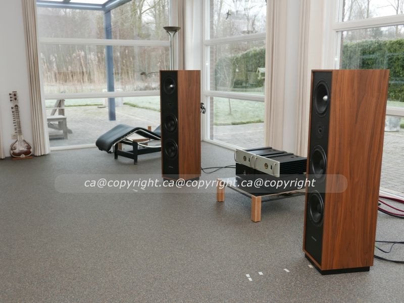 Unitra ZGZ-801 Walnut, Ophalen of Verzenden, Zo goed als nieuw, Overige merken