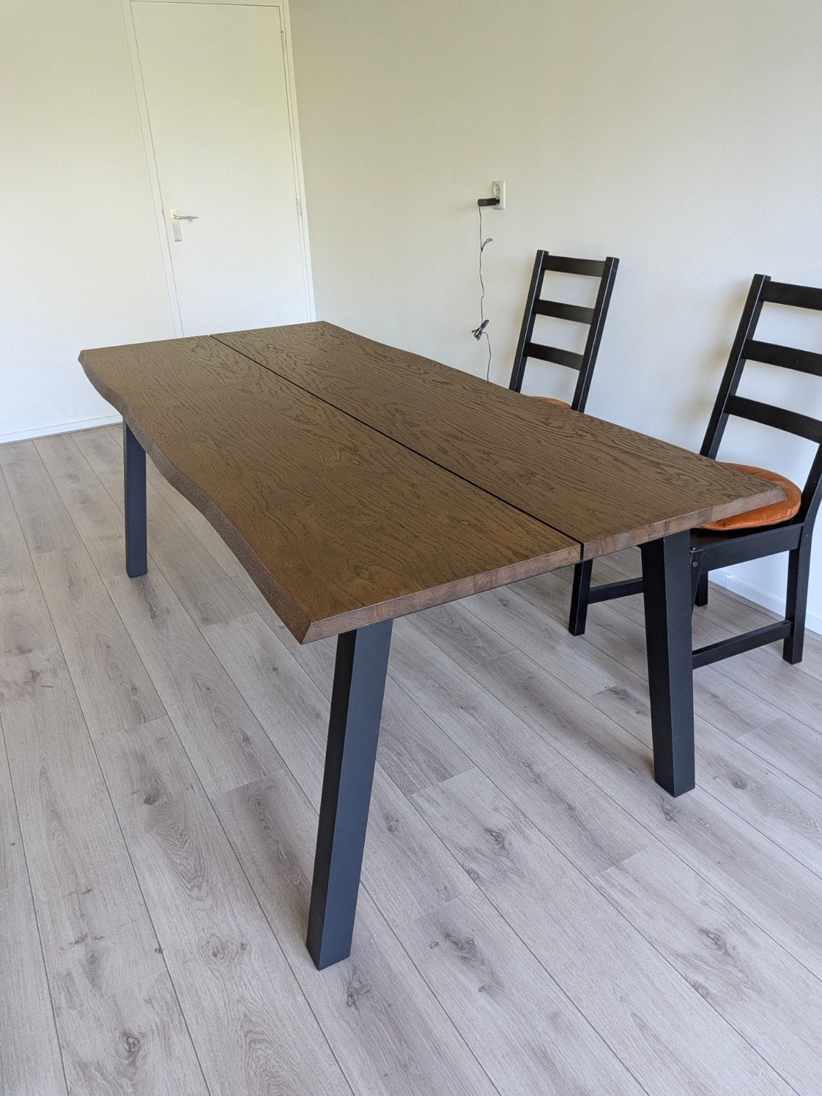 Eettafel Jysk - Skovlunde, Huis en Inrichting, Ophalen, Eikenhout, 50 tot 100 cm, Zo goed als nieuw