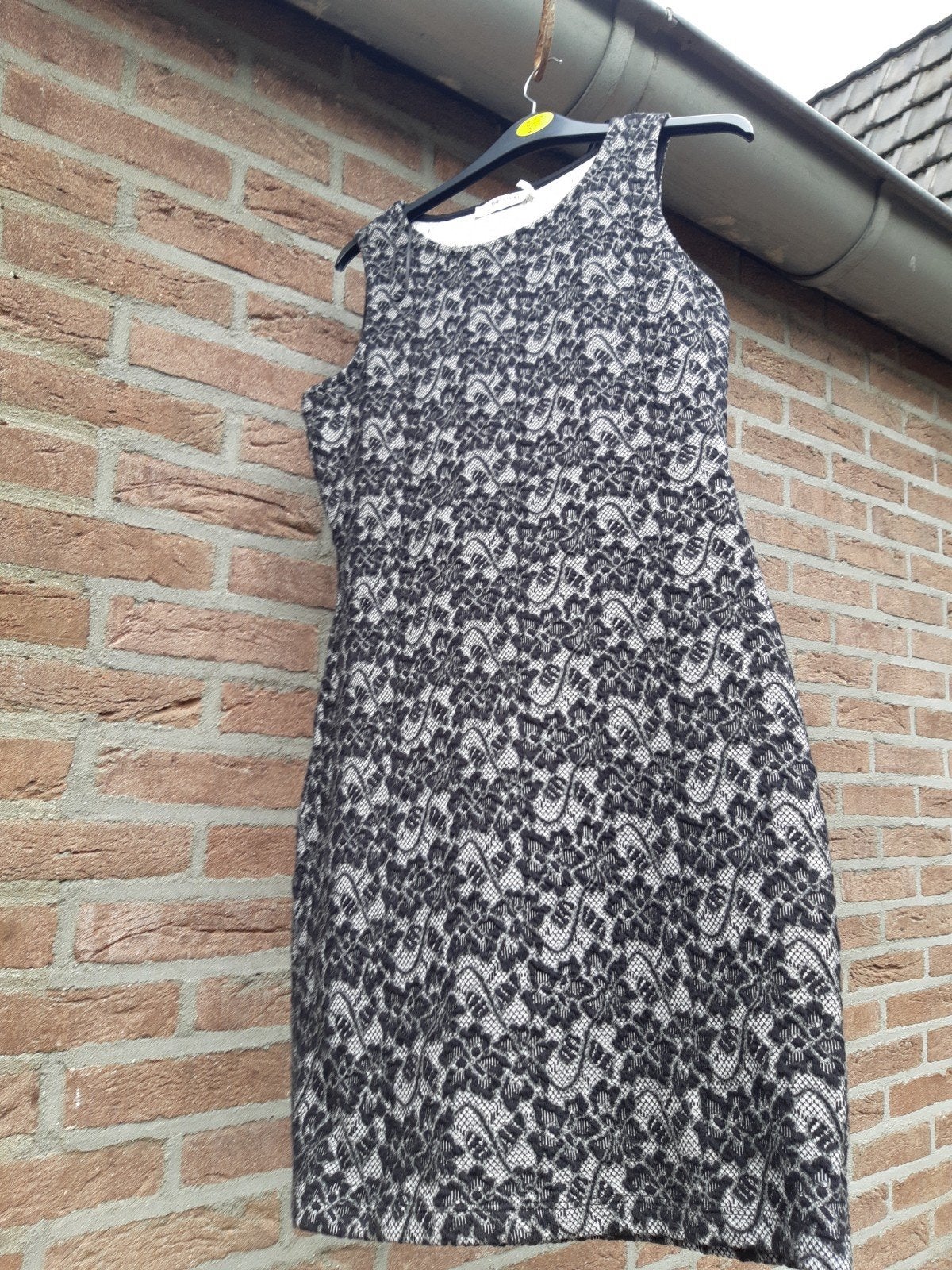 Super mooie jurk van The Sting. Maat XS. Nieuwstaat!, Kleding | Dames, The Sting, Zwart, Ophalen of Verzenden, Zo goed als nieuw