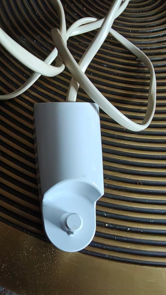 Oral-B tandenborstel oplader., Sieraden, Tassen en Uiterlijk, Ophalen of Verzenden, Gebruikt, Overige typen