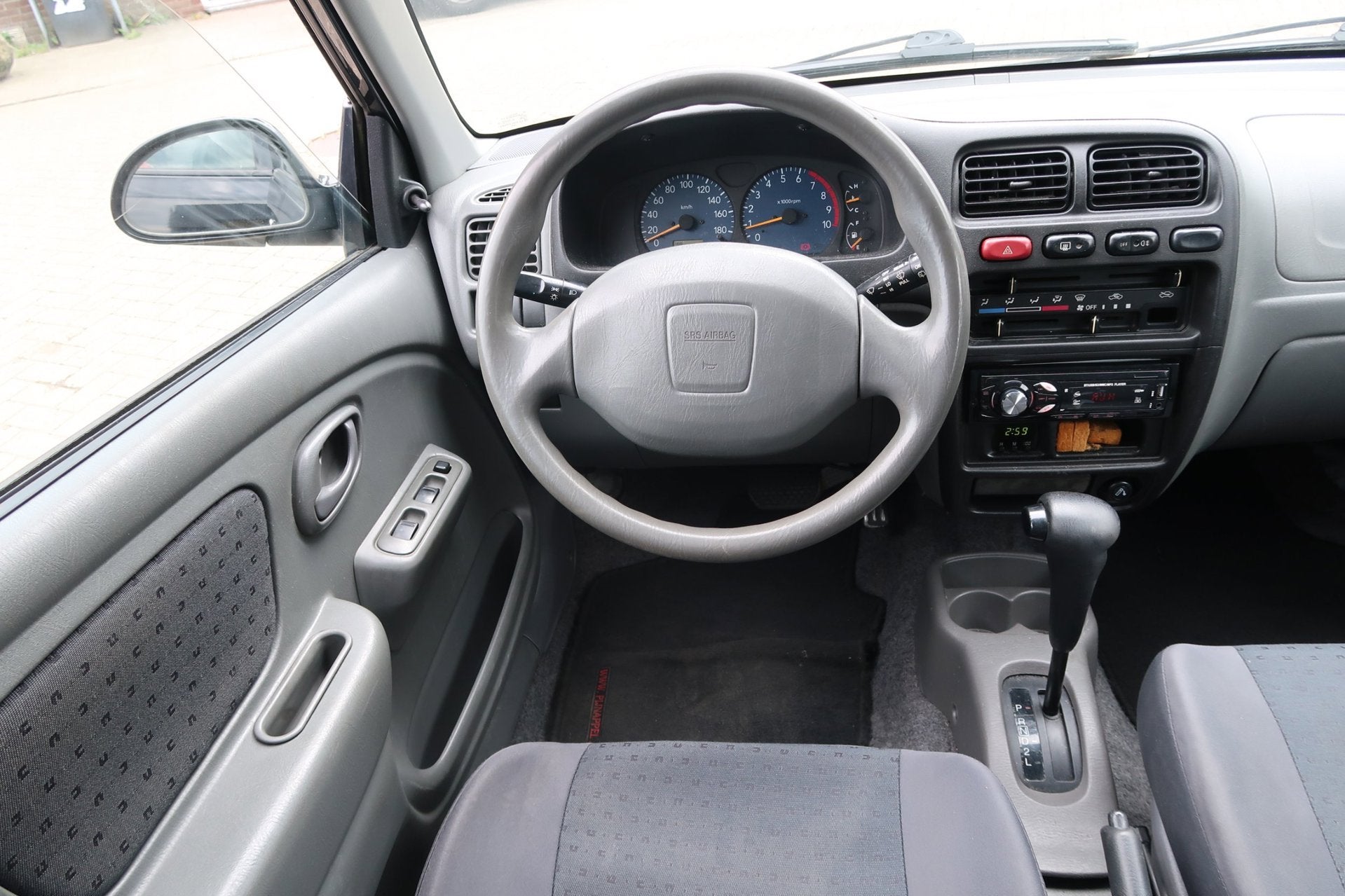 Suzuki Alto 1.1 GLX AUTOMAAT!, Auto's, Stof, 4 cilinders, Zwart, Origineel Nederlands