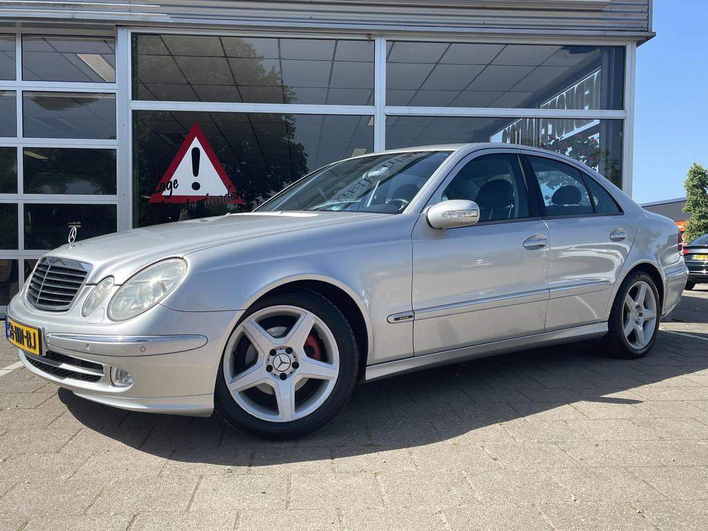 Mercedes-Benz E-klasse 240 Avantgarde V6 / Youngtimer / Lede, Auto's, Automaat, Achterwielaandrijving, Gebruikt, 2597 cc