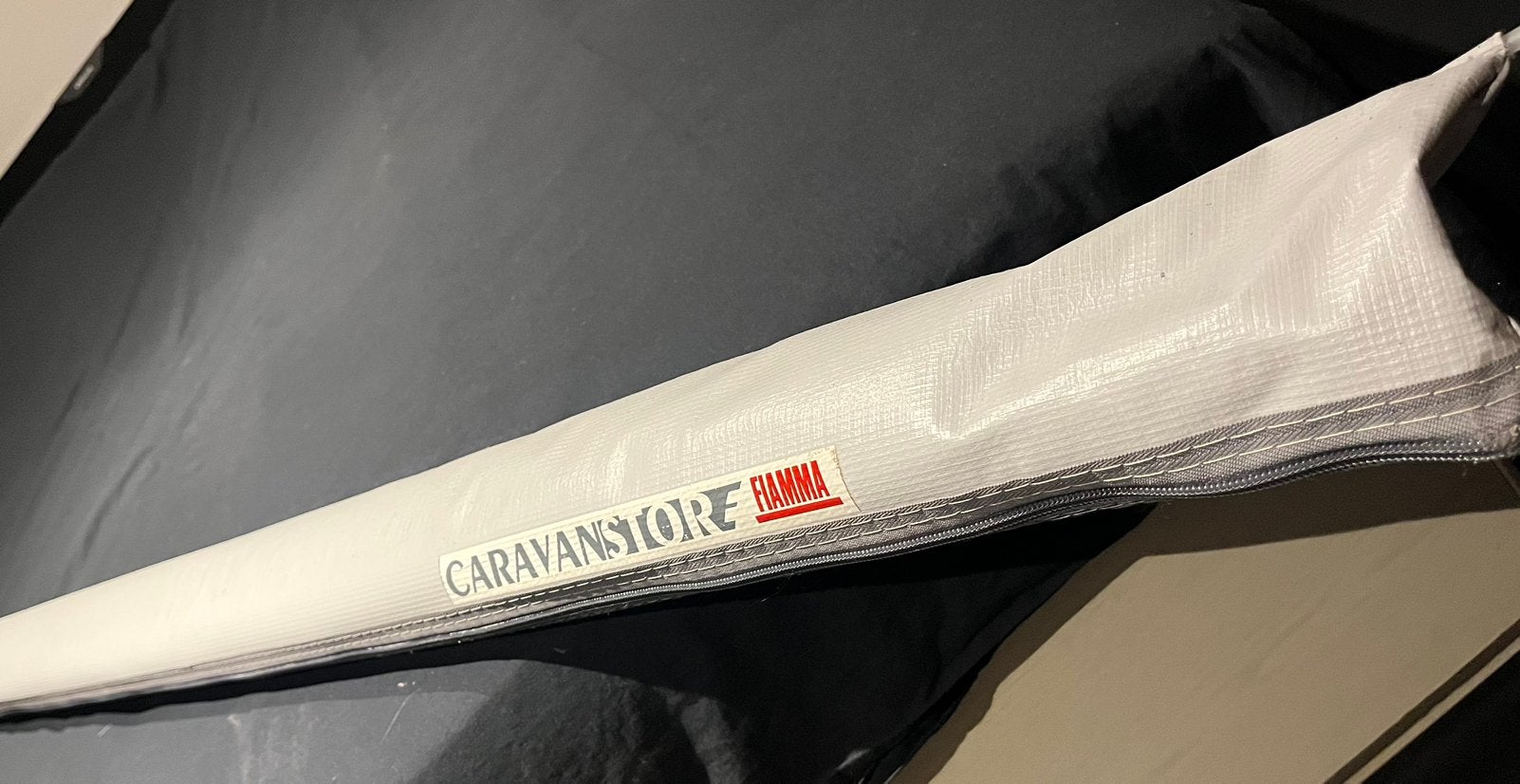 Fiamma Caravanstore luifel (2,6 mtr) met rafter, Ophalen of Verzenden, Zo goed als nieuw