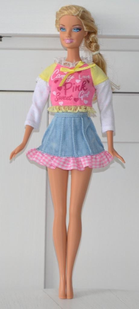 Barbie Skipper kleding spijkerrokje met truitje, Ophalen of Verzenden, Zo goed als nieuw, Barbie