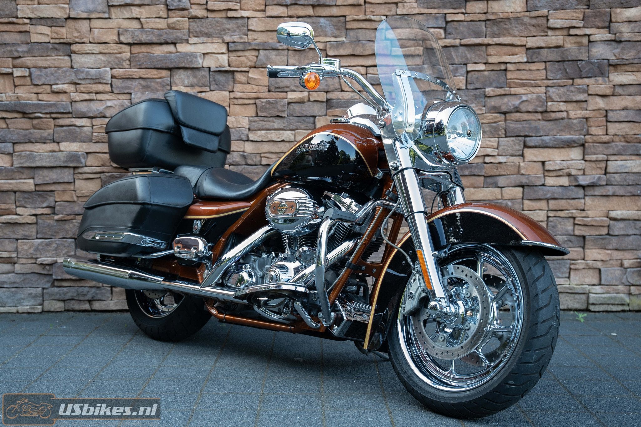 Harley-Davidson FLHRSE4 CVO Road King 115th Anniversary, Info@harley-davidson.com, Bedrijf, Harley--Davidson, 1801 cc
