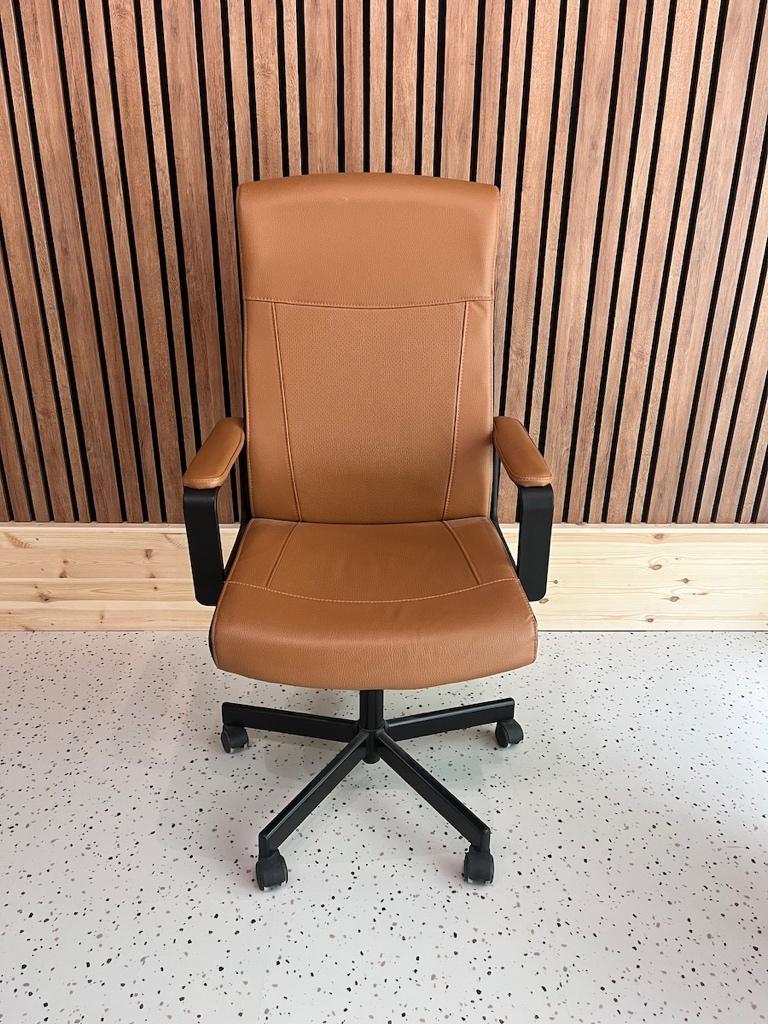 IKEA bureaustoel MILLBERGET, Bruin, Ophalen of Verzenden, Zo goed als nieuw, Bureaustoel