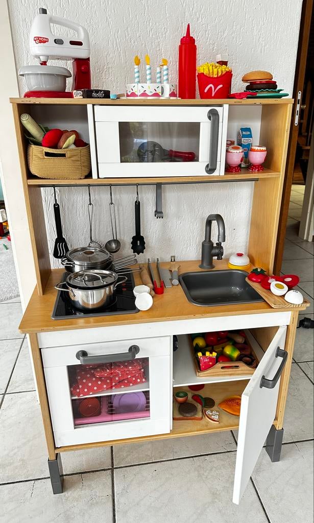 Uitgebreide IKEA Duktig kinderkeuken met véél accessoires, Ophalen, Gebruikt, Hout, Speelkeuken