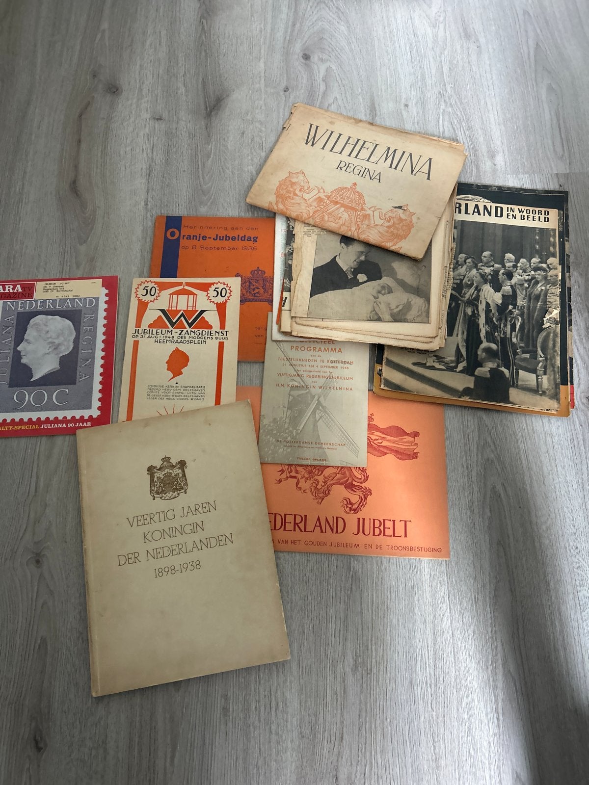 Verzameling historische documenten Wilhelmina & Juliana, Ophalen of Verzenden, 20e eeuw of later, Gelezen
