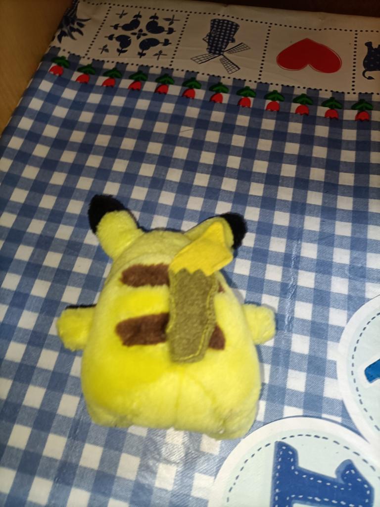 Pikachu knuffel Pokemon 13 cm groot, Ophalen of Verzenden, Zo goed als nieuw, Overige typen