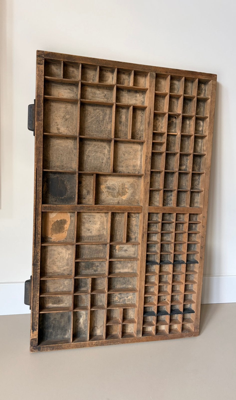Vintage houten letterbak - Authentiek en decoratief, Antiek en Kunst, Ophalen