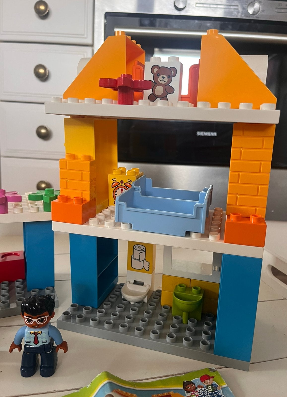 Lego Duplo Familiehuis met figuren en auto, Overige typen, Ophalen of Verzenden, Zo goed als nieuw, Compleet