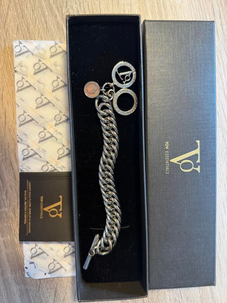 TOV Essentials sieraad, Ophalen of Verzenden, Zo goed als nieuw, Zilver