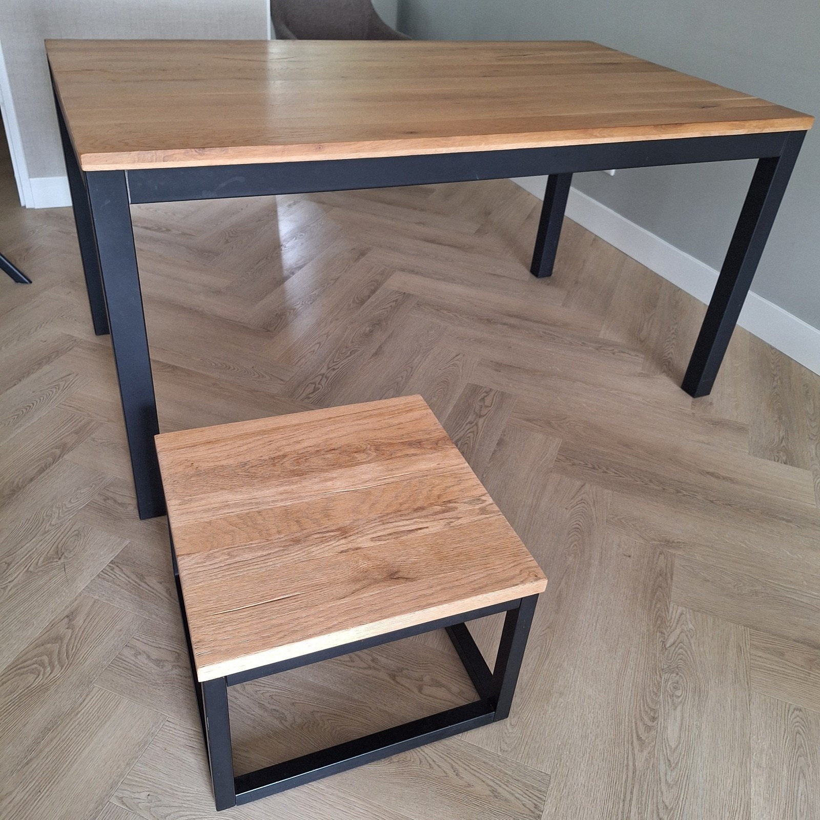 eiken industriele eetkamertafel + bijzettafel, Ophalen, Gebruikt, Eikenhout, 50 tot 100 cm