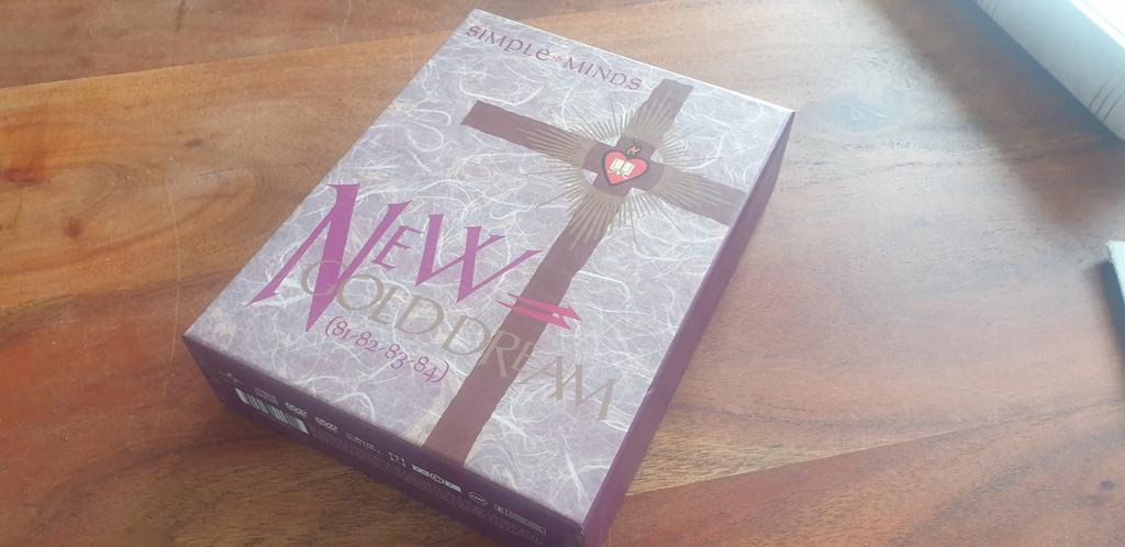 Simple Minds - New Gold Dream (81/82/83/84) Box set, Ophalen of Verzenden, 1980 - 1989, Zo goed als nieuw, Boxset