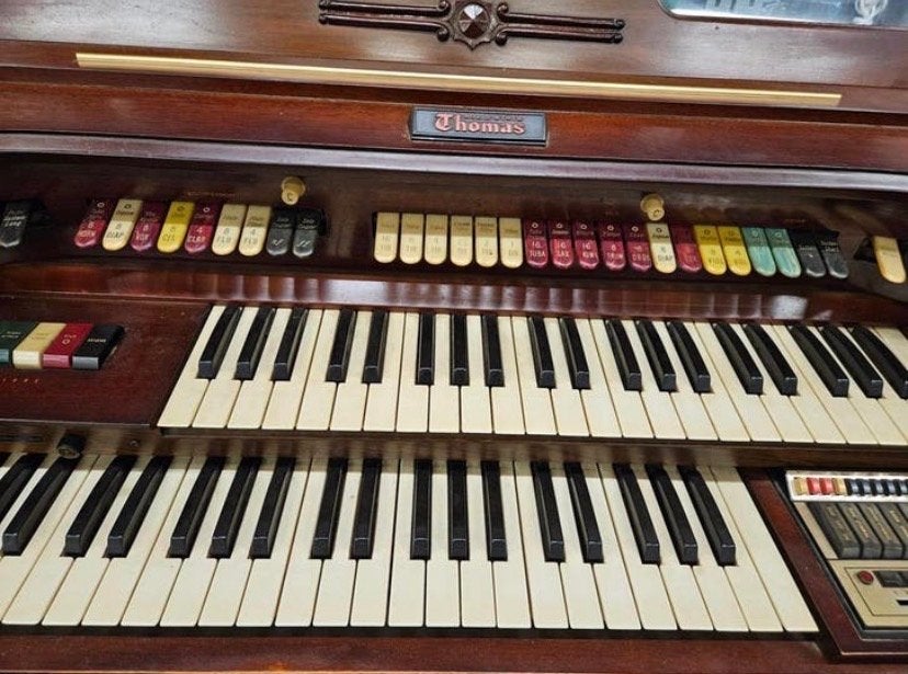 Thomas Solid State Orgel met bankje - Vintage, Muziek en Instrumenten, Orgels, Ophalen, Gebruikt, 2 klavieren, Orgel