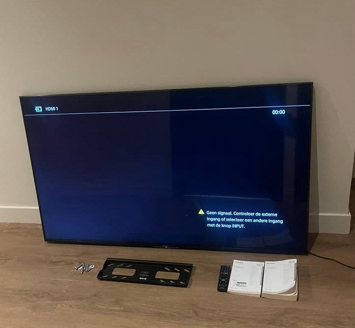 Sony Bravia FW-65BZ35F 65 inch 4K HDR Professioneel Display, Ophalen, 50 Hz, LCD, Zo goed als nieuw