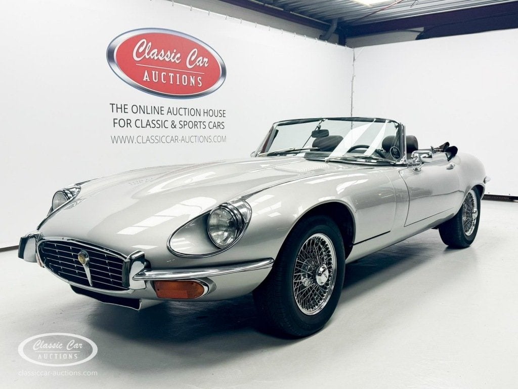 Jaguar E-TYPE Series 3 Convertible  - ONLINE AUCTION, Auto's, Bedrijf, Handgeschakeld, Zilver of Grijs, Jaguar