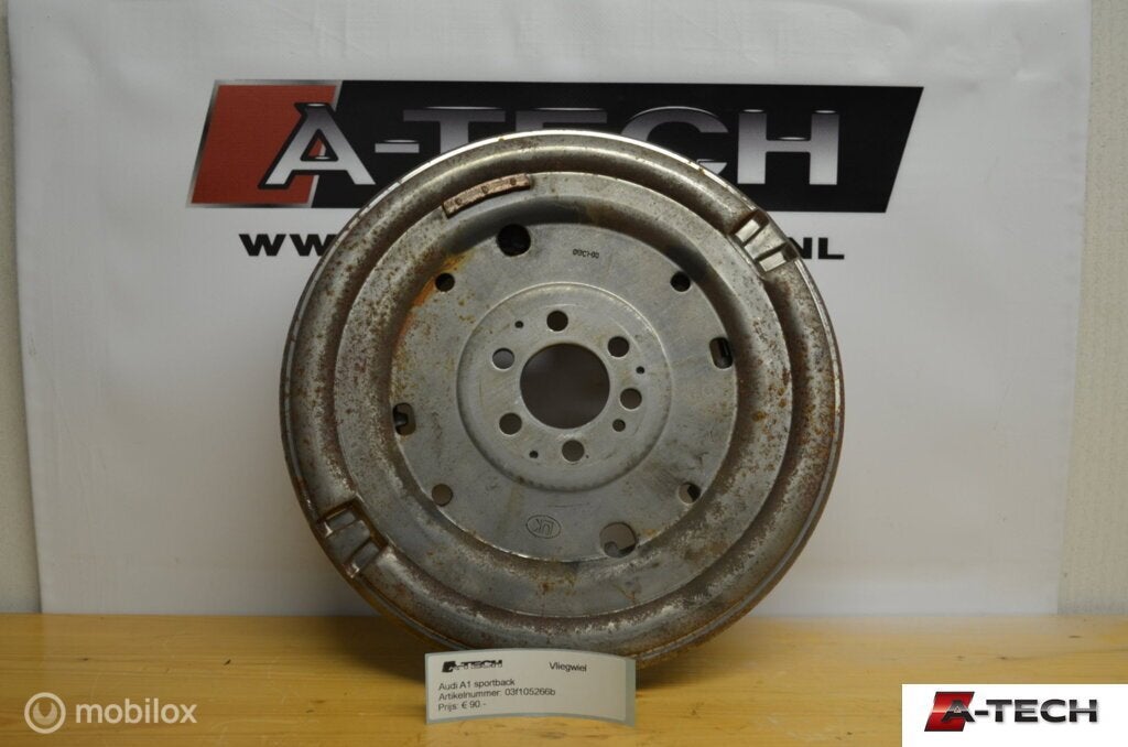 Vast vliegwiel CAXA, CNVA Audi A1  8X 1.4 TFSI 03f105266b, Audi, Gebruikt, Audi, Ophalen of Verzenden