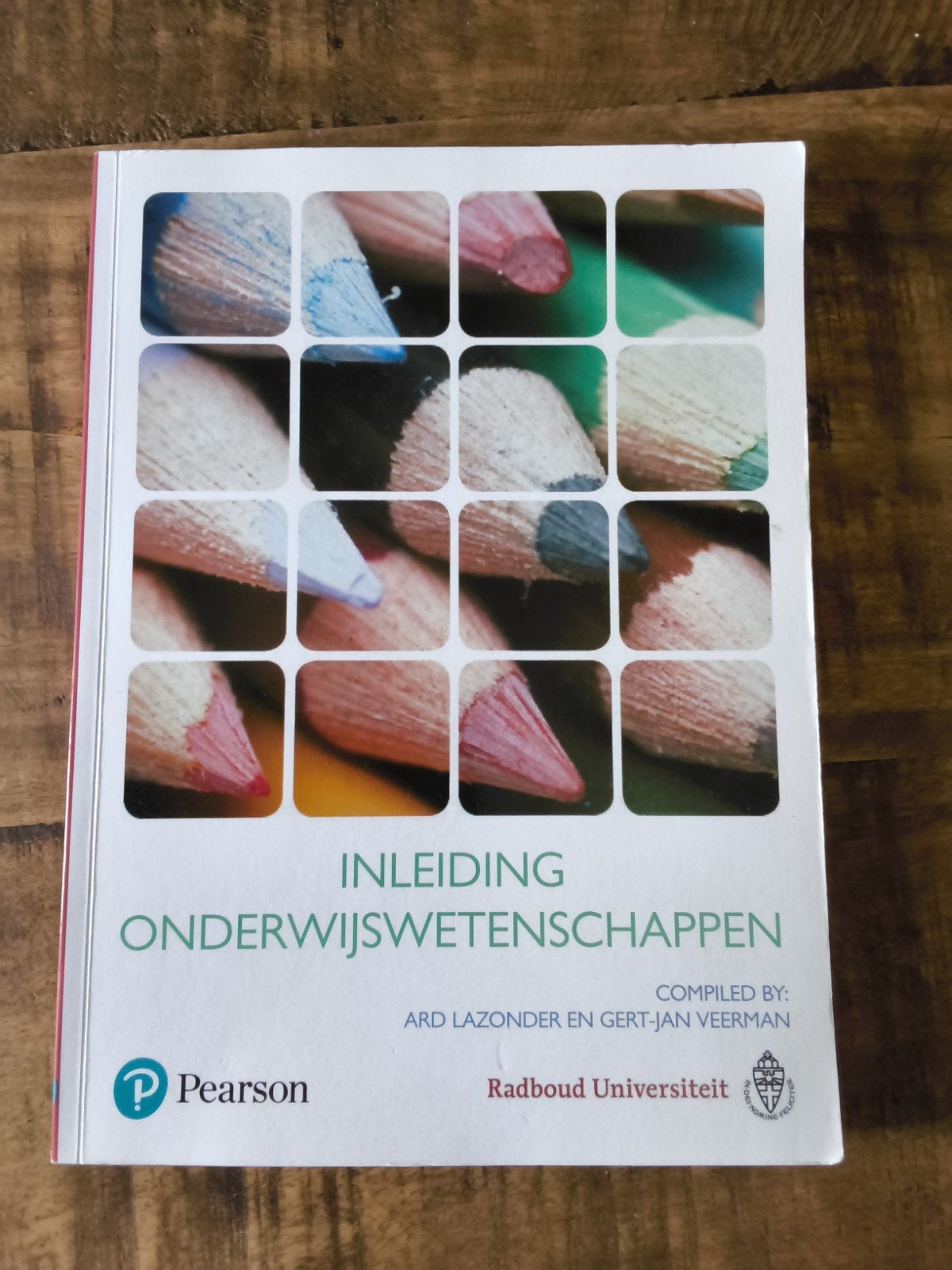 Inleiding Onderwijswetenschappen - Radboud Universiteit, Ard Lazonder en Gert-Jan Veerman, Ophalen of Verzenden, Gamma, WO