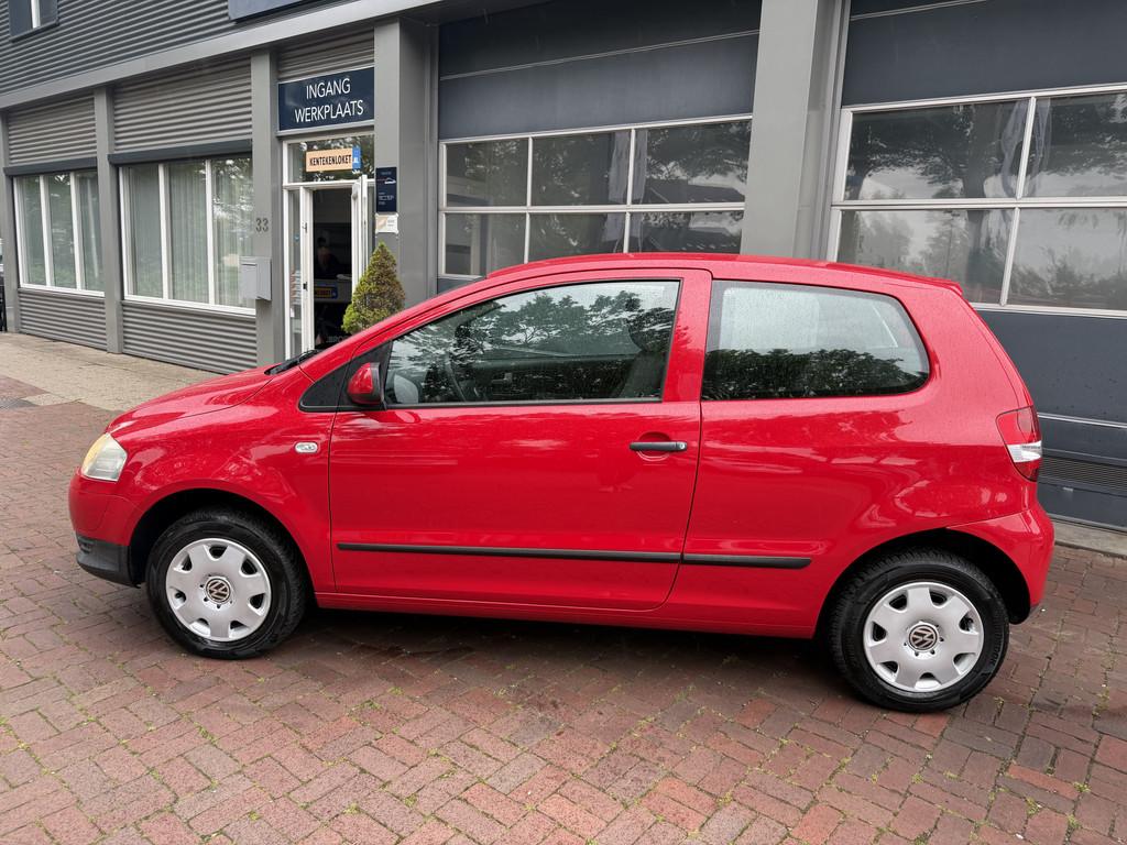 Volkswagen Fox 1.4 Trendline Bj 2007 Leuk beginners auto, Voorwielaandrijving, 4 stoelen, Origineel Nederlands, Bedrijf