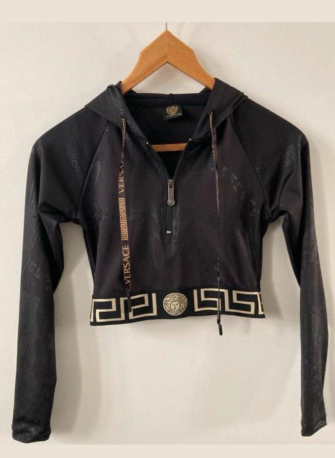 NIEUWE VERSACE longsleeve zip top zwart, maat S., Ophalen of Verzenden