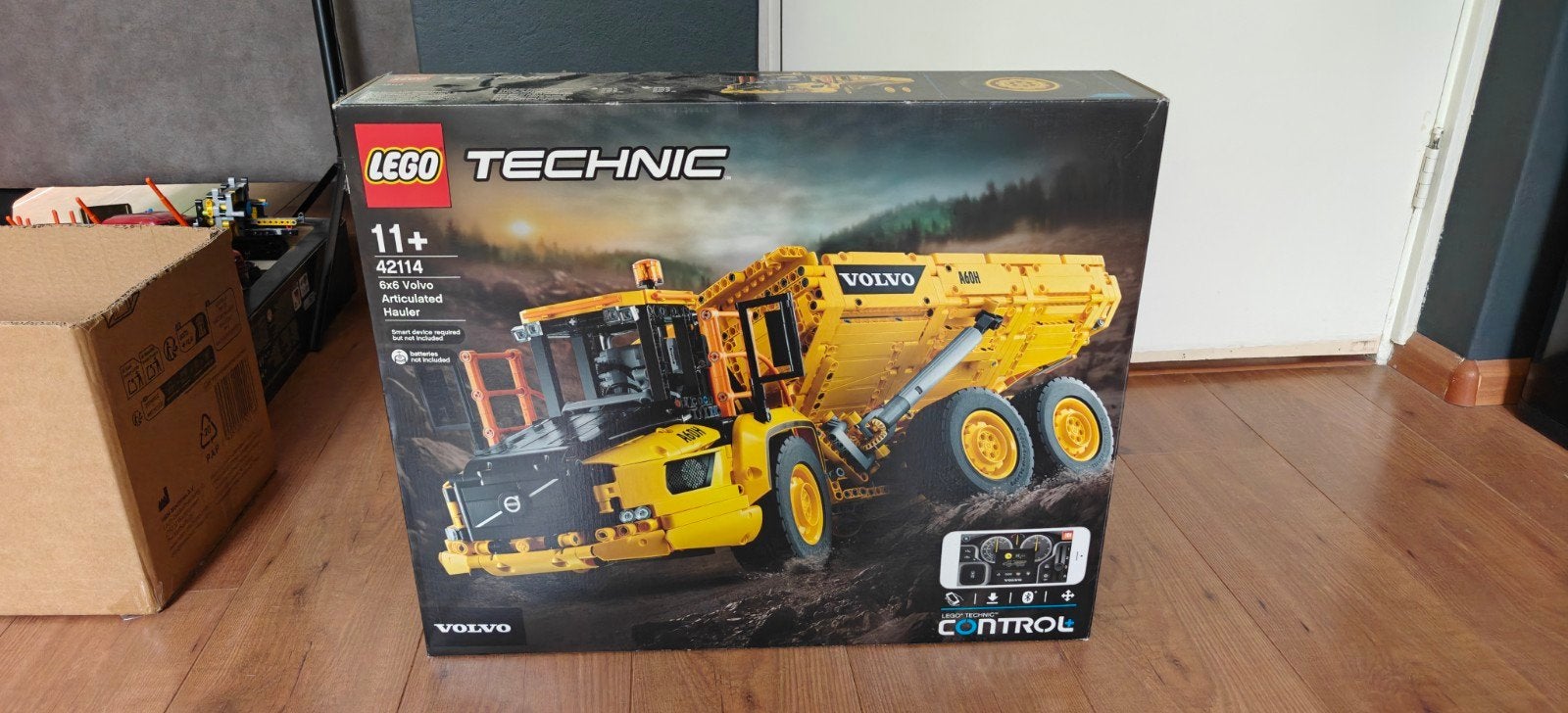 LEGO Technic 42114 Volvo Kiepwagen - Nieuw in doos, Kinderen en Baby's, Speelgoed | Duplo en Lego, Ophalen, Nieuw